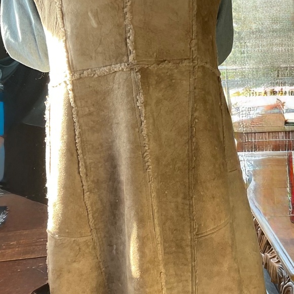 VINTAGE  LAMBS WOOL  FULL LENGTH  VEST  in need of some TLC  size  L - Picture 6 of 13